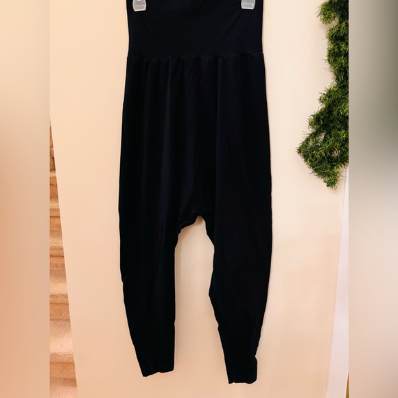 SOLD-American Apparel Black Harem Pants - Picture 3 of 5